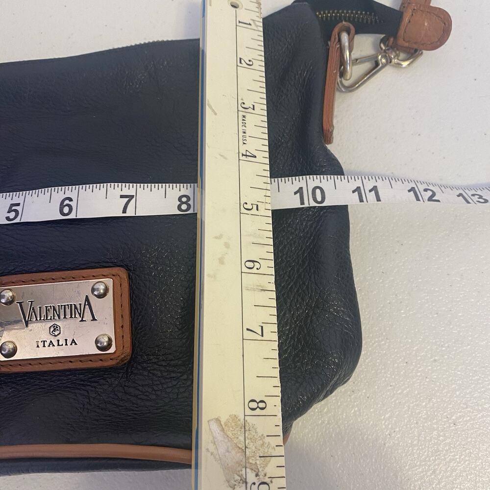 Valentina Logo Pebbled Black Brown Trim Leather Crossbody Bag Purse Italy Made - Picture 3 of 14